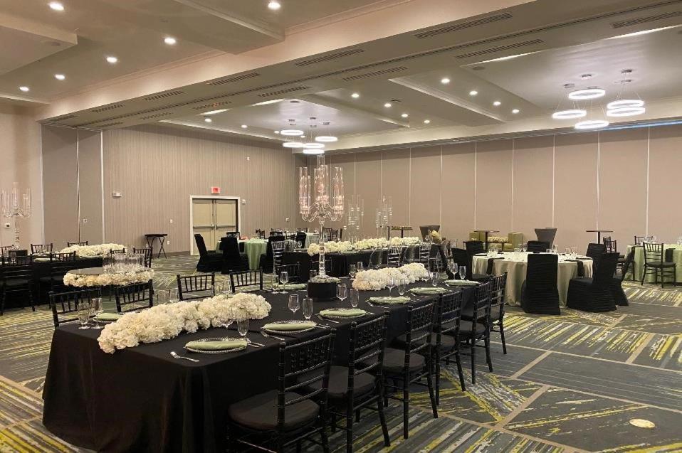 Holiday Inn Willowbrook Houston Nw サイプレス エクステリア 写真